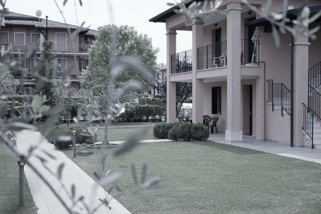 Residence Barcarola Sirmione Eksteriør bilde